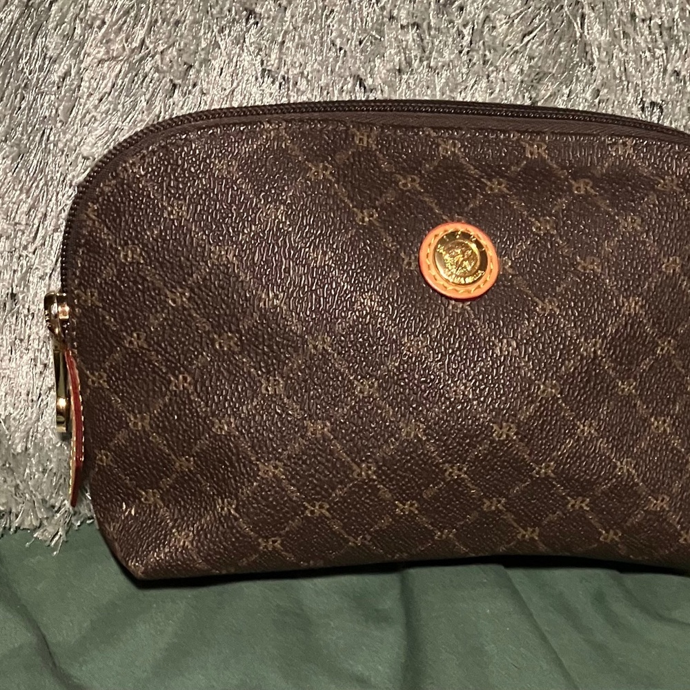 Rioni Makeup Bag New